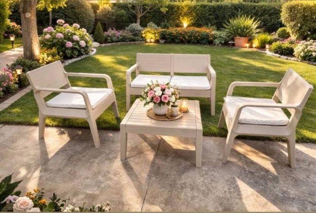 Uj M�rattan kerti garnit�r�k