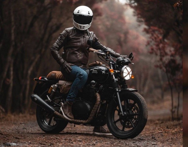 �j N�met kevl�r bet�tes, protektoros motoros farmer akci�