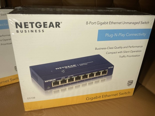 j Netgear GS108GE Ethernet Switch (4 db)