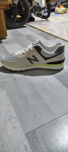 j New Balance frfi cip 42-es mret