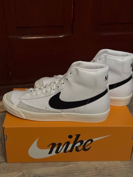 j Nike Blazer Mid 77 Vntg 42