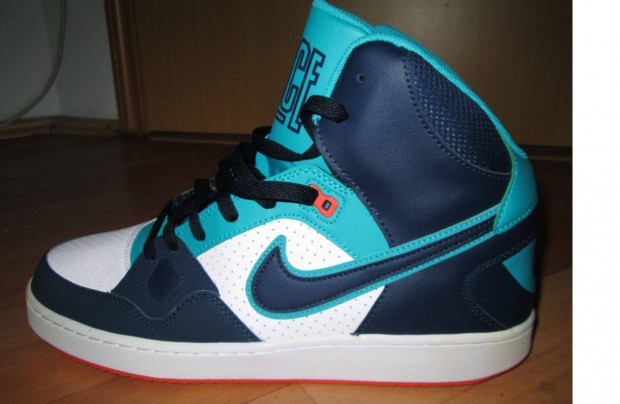 Új Nike Son of Force Obsidian/Turbo Green/White/Sneaker/ 2db dekornak!