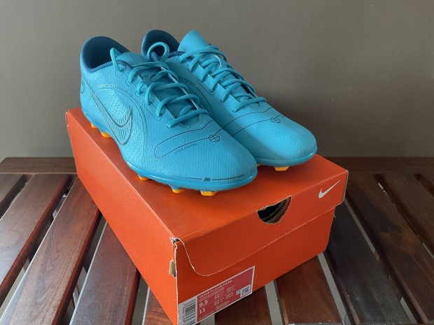 j Nike Vapor 42 -es futballcip elad