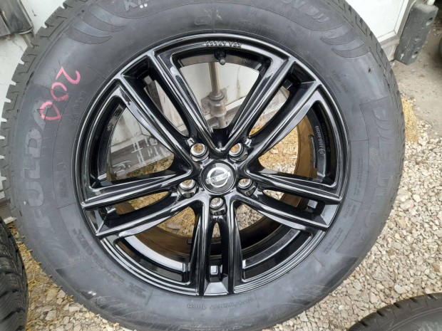 j Nissan x-trail Toyota rav4 rav 4 gyri alufelni 5x114,3 17"