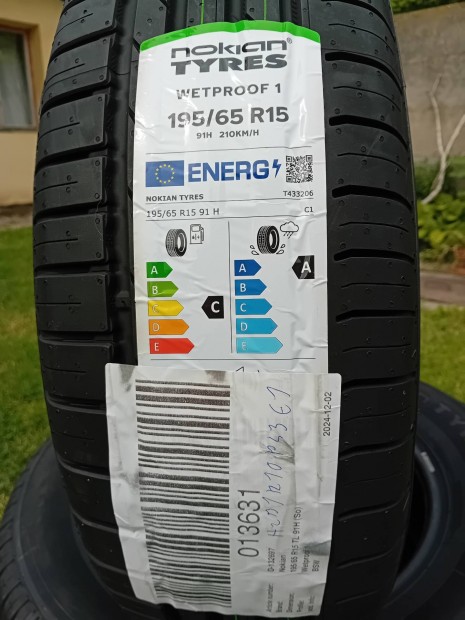 Új Nokian Wetproof 1 nyári gumik 4 db (195/65 R15 91H)