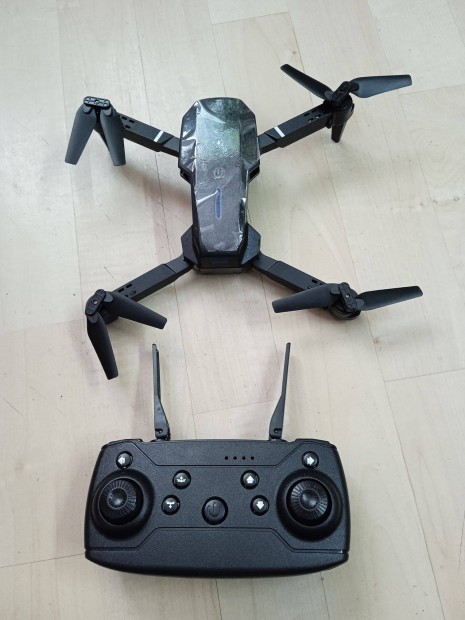 j Nova E88 kt kamers drone elad!