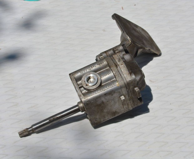 �j Olajpumpa Fiat 128 Ritmo Uno Zastava 128A064