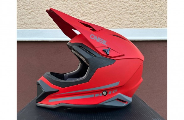 j Oneal 1 SRS matt piros enduro, mx, cross sisak, buksisak (M)