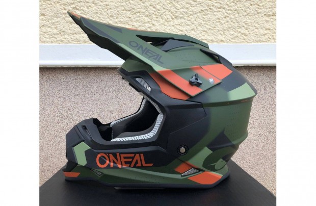 j Oneal 2 series matt zld/fekete MX, cross sisak, buksisak (M)