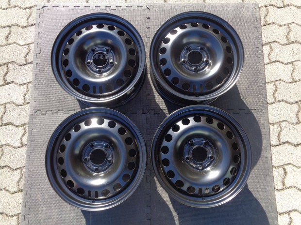 j Opel gyri lemezfelni 16-os, 5115-s osztval elad