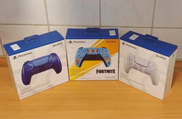 j PS5 Fortnite, Chroma Pearl, Chroma Indigo Dualsense Controllerek