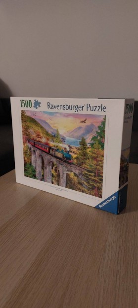 j Ravensburger 1500db-os puzzle