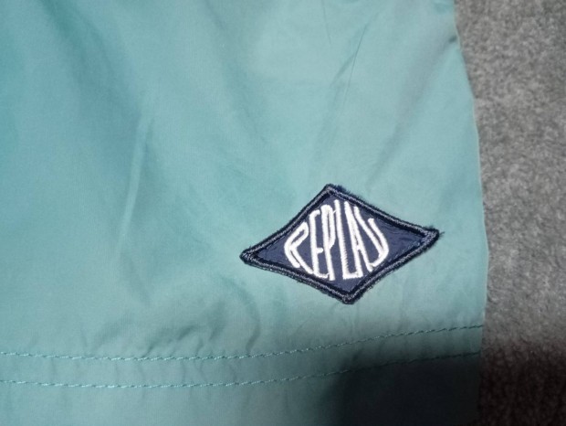 �j Replay �sz�short L