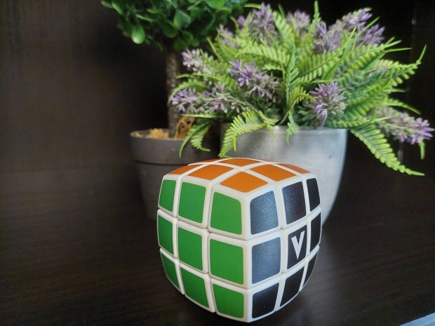 j Rubik Kocka 3x3x3 Reflexshop Kszsgfejleszt jtk Kivl term