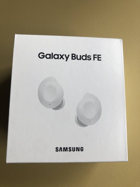 j Samsung Galaxy Buds FE flhallgat / fehr / bontatlan