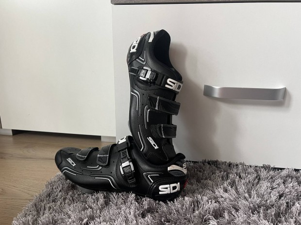 j Sidi Carbon kerkpros cip stopli 44 27.5 cm