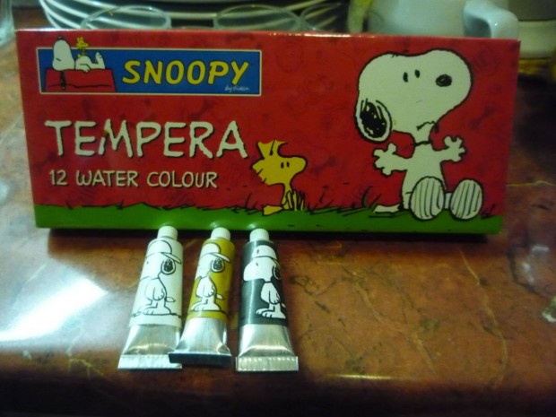 Új Snoopy 12+3 darabos tempera készlet + 6 darabos Snoopy zsírkrérta