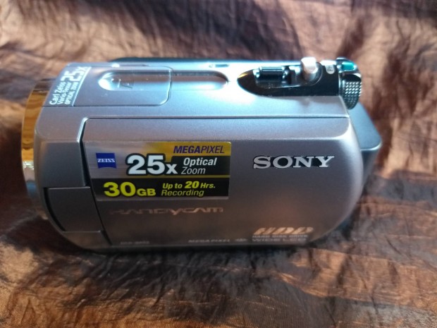 Uj Sony digitlis kamera.