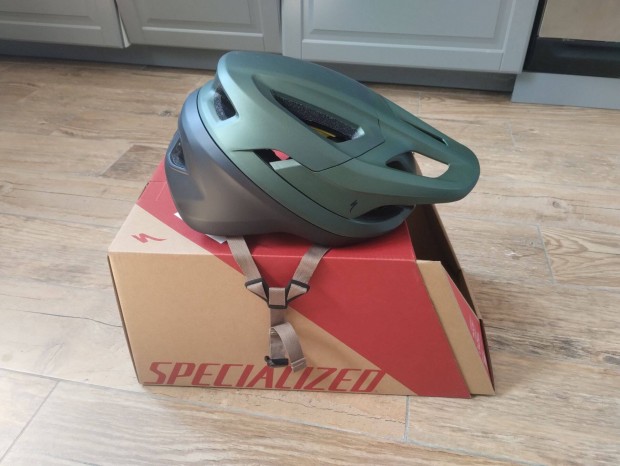 j Specialized camber mips MTB sisak