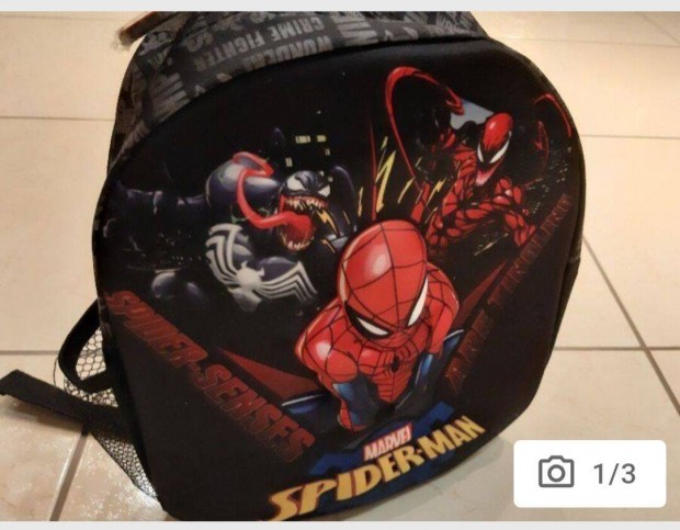 j Spiderman fekete gyerek iskolatska