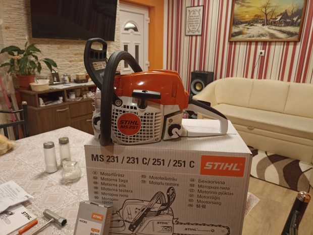 j Stihl MS 251 lncfrsz.