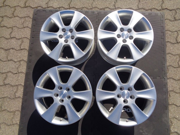 Új Subaru gyári alufelni 16-os, 5×100-as osztóval, eladó