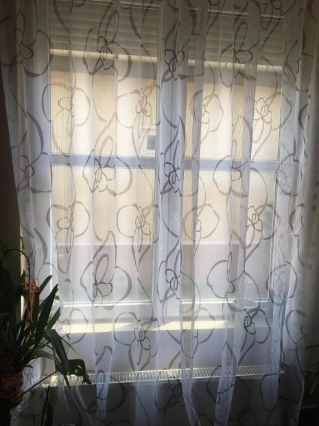 Új Szürke mintás függöny (12m x 3m)