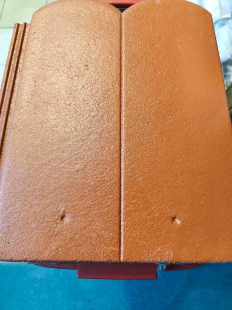 �j Tet� cser�p