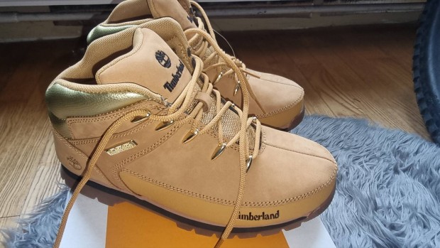 j Timberland bakancs 39