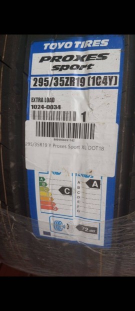 j Toyo! Dot18. 295/35R19