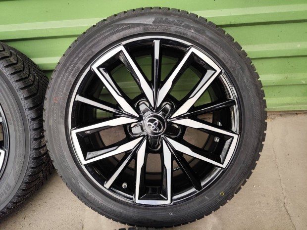 Új Toyota Corolla gyári alufelni 5x114,3 17"