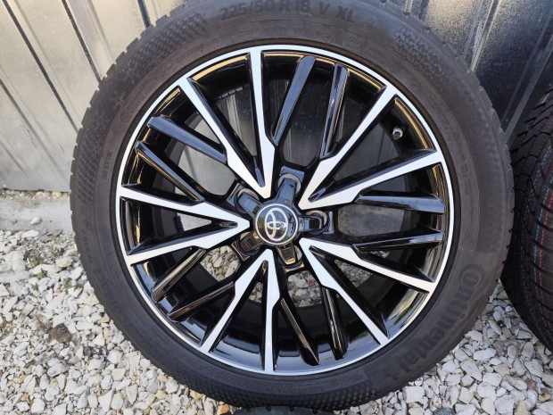 Új Toyota c-hr chr Corolla Cross gyári alufelni 5x114,3 18"