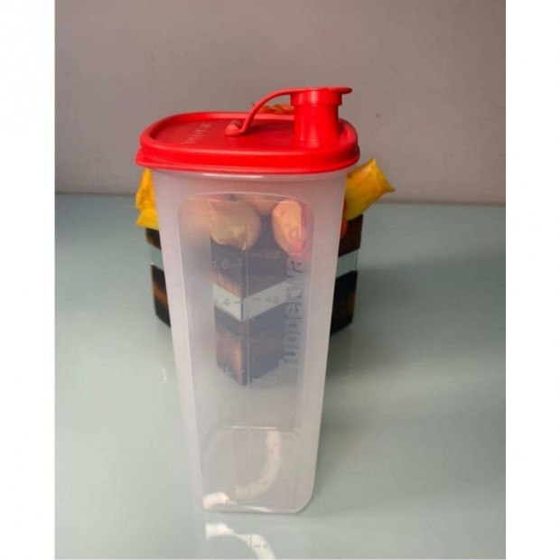 j Tupperware Csodakancs 2 L tltsz-piros