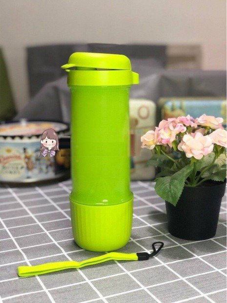 j Tupperware Infuse2GO ko palack 700 ml kipattinthat akcis ron