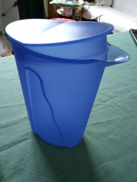 Új Tupperware Új hullám kancsó 1 L kék
