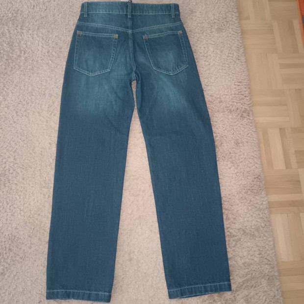 �j Unixes Bershka Farmer elad� 