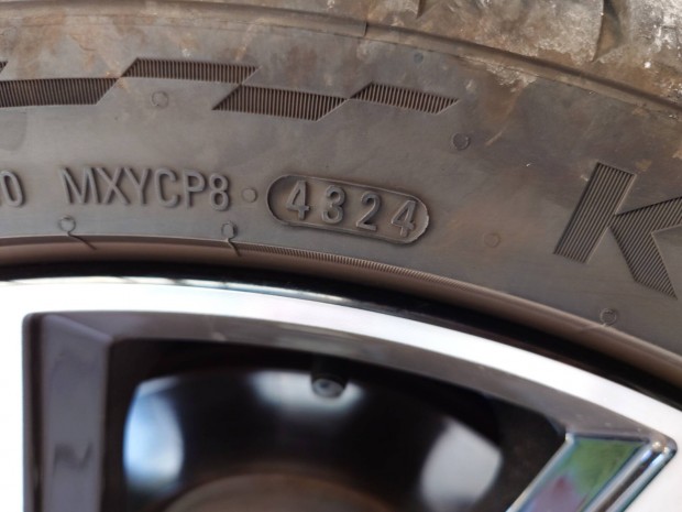 Új VW 5x112, 18-as alufelni és gumi