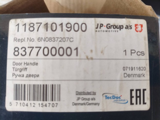 Új VW Polo3 jobb ajtó kilincs zárral kulcsal