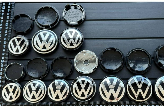 j VW Volkswagen Felni Alufelni Kupak Kzp Felnikupak Emblma Sapka