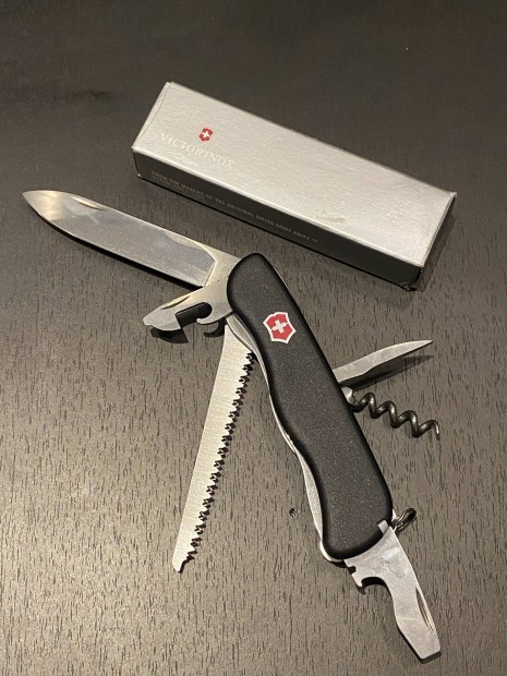 j Victorinox Forester fekete bicska zsebks 