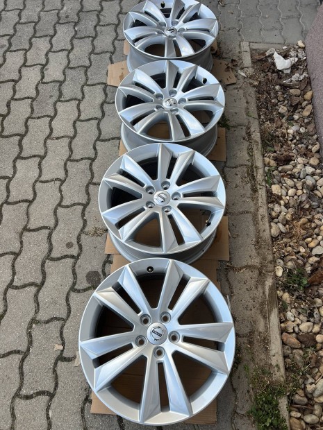 j Volvo 17" 5x108 alufelni felni S60 V60 Ford