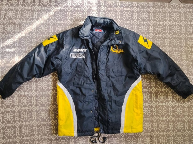 �j Zeus Belreno futball kab�t