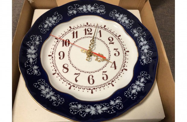 Új Zsolnay porcelán tányér óra és Mayfair & Jackson porcelán tálaló !