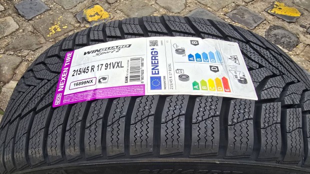 �j, 0 km-es gumiabroncs elad�. Nexen Winguard Sport 2 215/45R17 91V XL