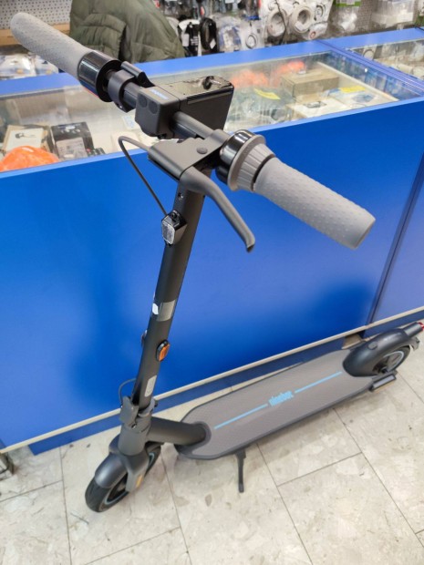Új! 0 km-t futott Ninebot Max G30D II 350W elektromos roller