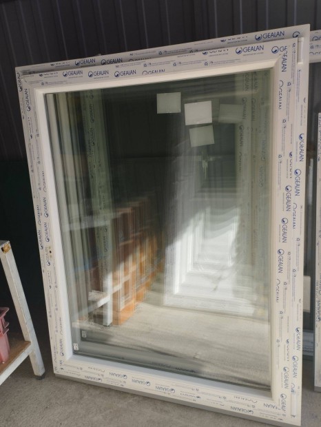 Új! 120 x 150 cm-es műanyag bukó-nyíló ablak jobbos/balos