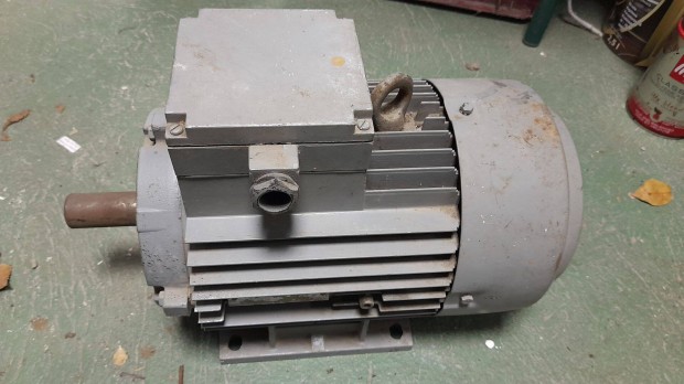 j! 1,5 KW motor