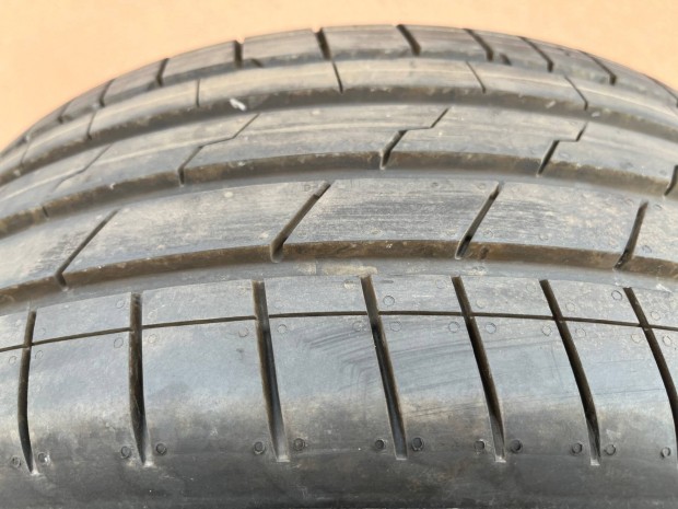 j! 225/45 R19 96W - Hankook Ventus S1 Evo3 - 2024