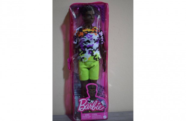 j! Barbie Fashion Ken baba /5/