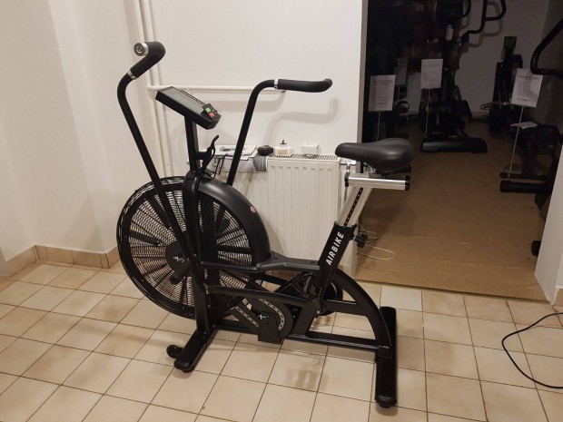 Új! Edzőtermi kategóriás airbike, levegős szobabicikli, szobakerékpár!